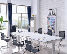 深圳二手办公用品市场中的简约之选 现代小型板式培训会议桌